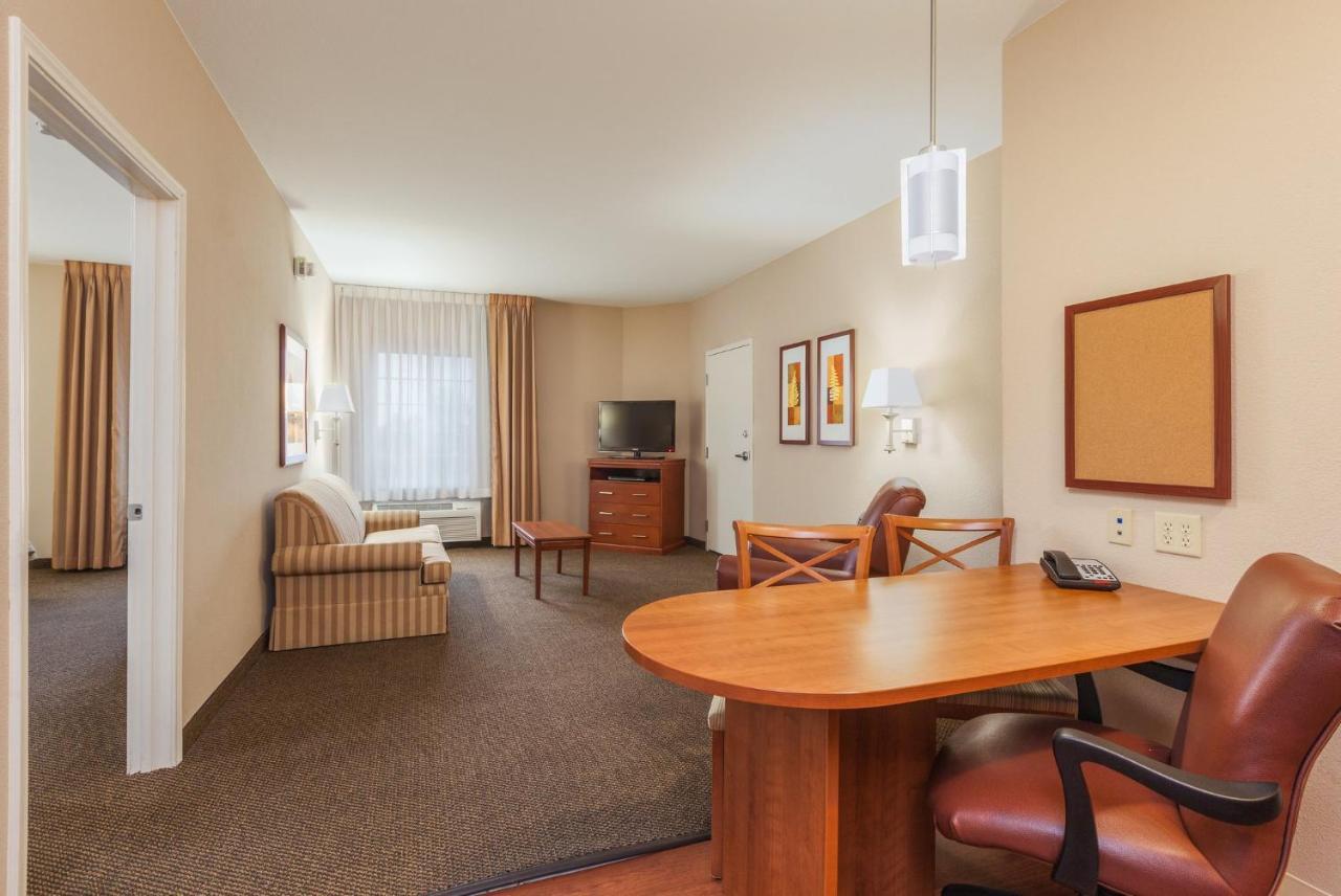 Candlewood Suites Houston I-10 East By Ihg Exterior photo
