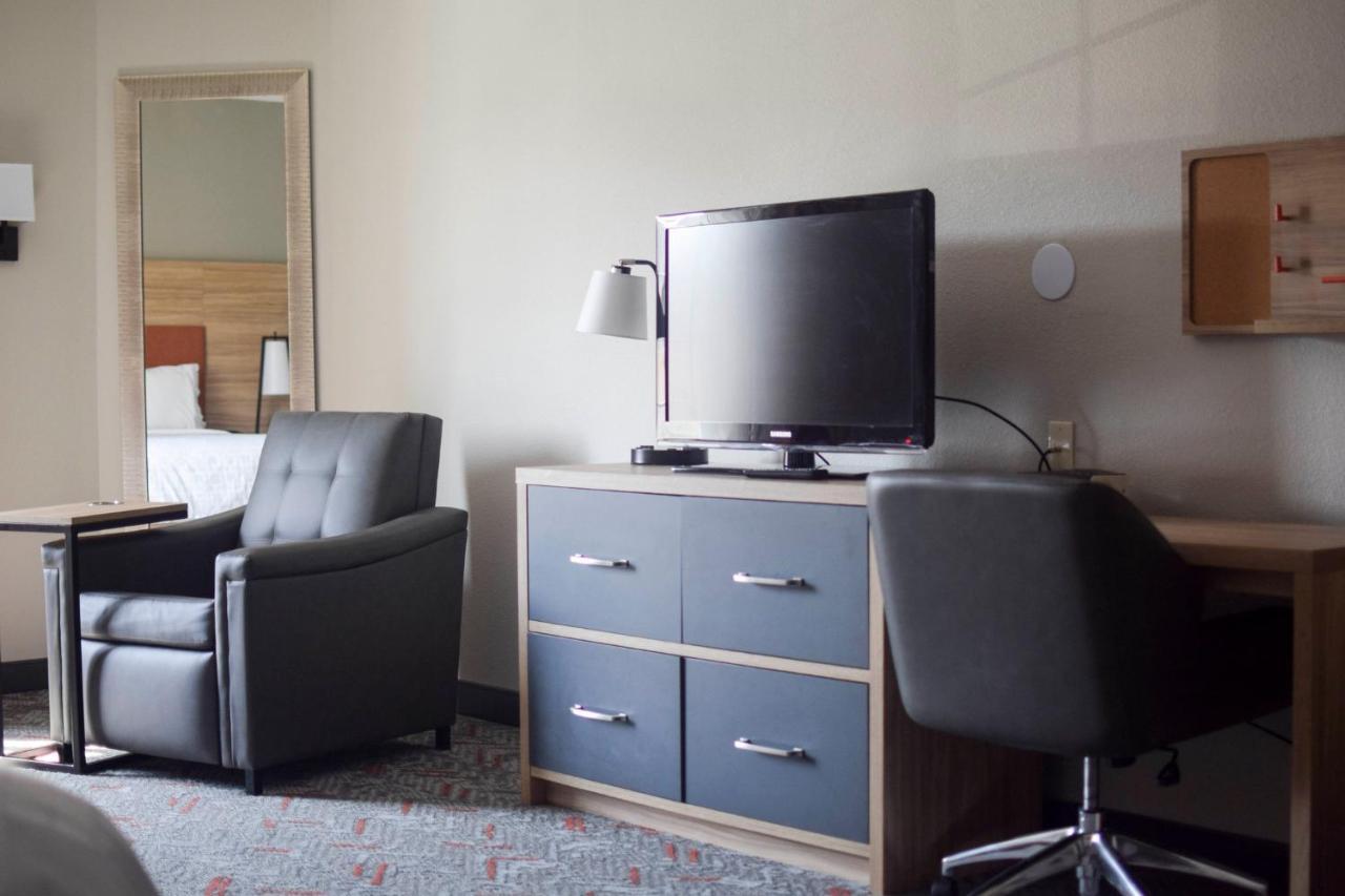 Candlewood Suites Houston I-10 East By Ihg Exterior photo
