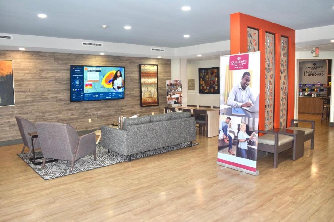 Candlewood Suites Houston I-10 East By Ihg Exterior photo