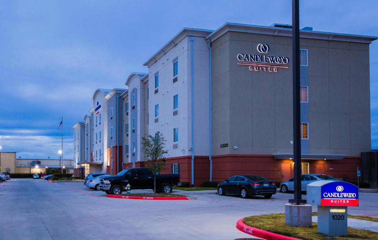 Candlewood Suites Houston I-10 East By Ihg Exterior photo