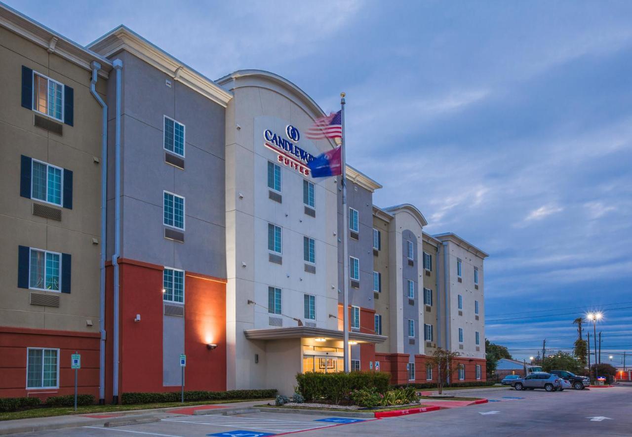 Candlewood Suites Houston I-10 East By Ihg Exterior photo